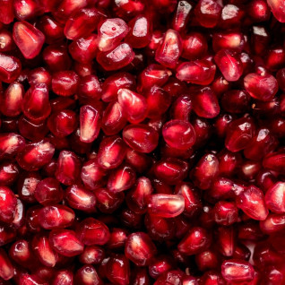 Парфумована соєва свічка Spring Air® Pomegranate Delight - Гранатова насолода 230 мл